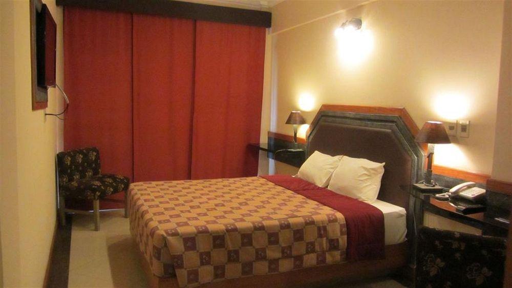 Aspen Hotel & Apart Asuncion Dış mekan fotoğraf