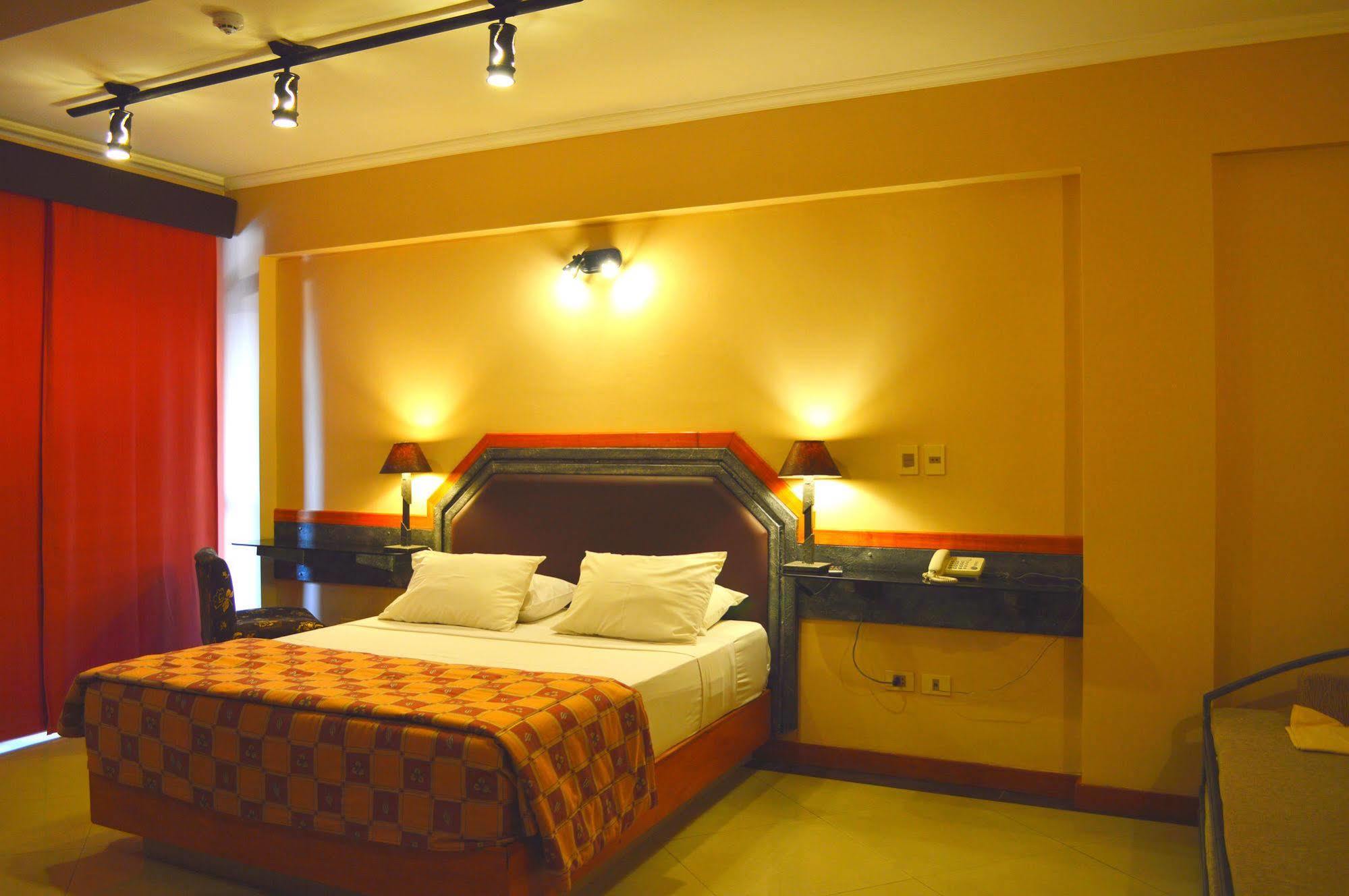 Aspen Hotel & Apart Asuncion Dış mekan fotoğraf