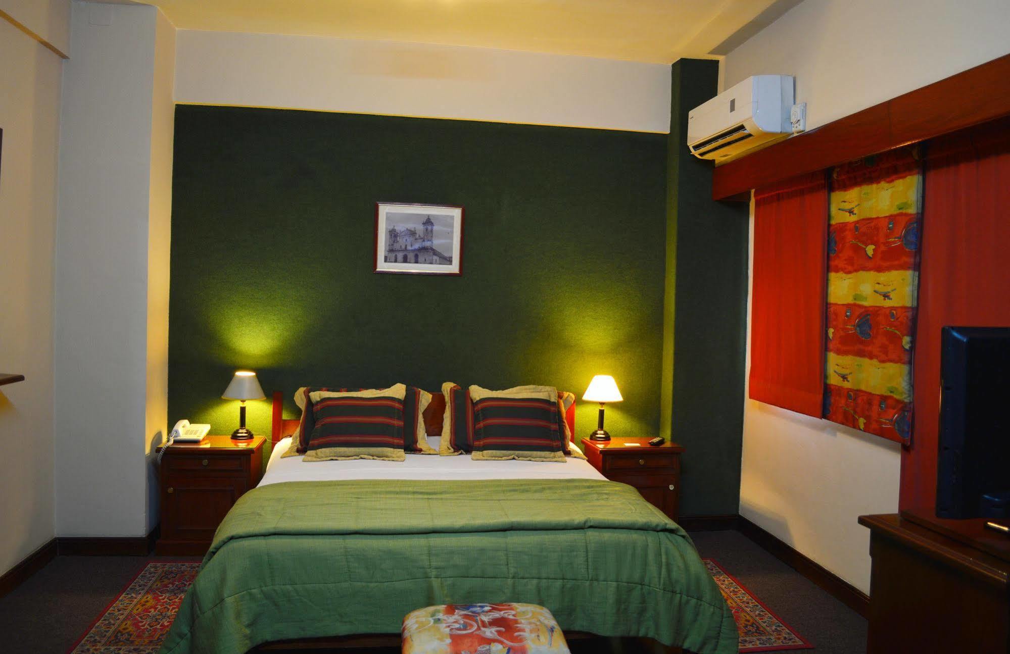 Aspen Hotel & Apart Asuncion Dış mekan fotoğraf
