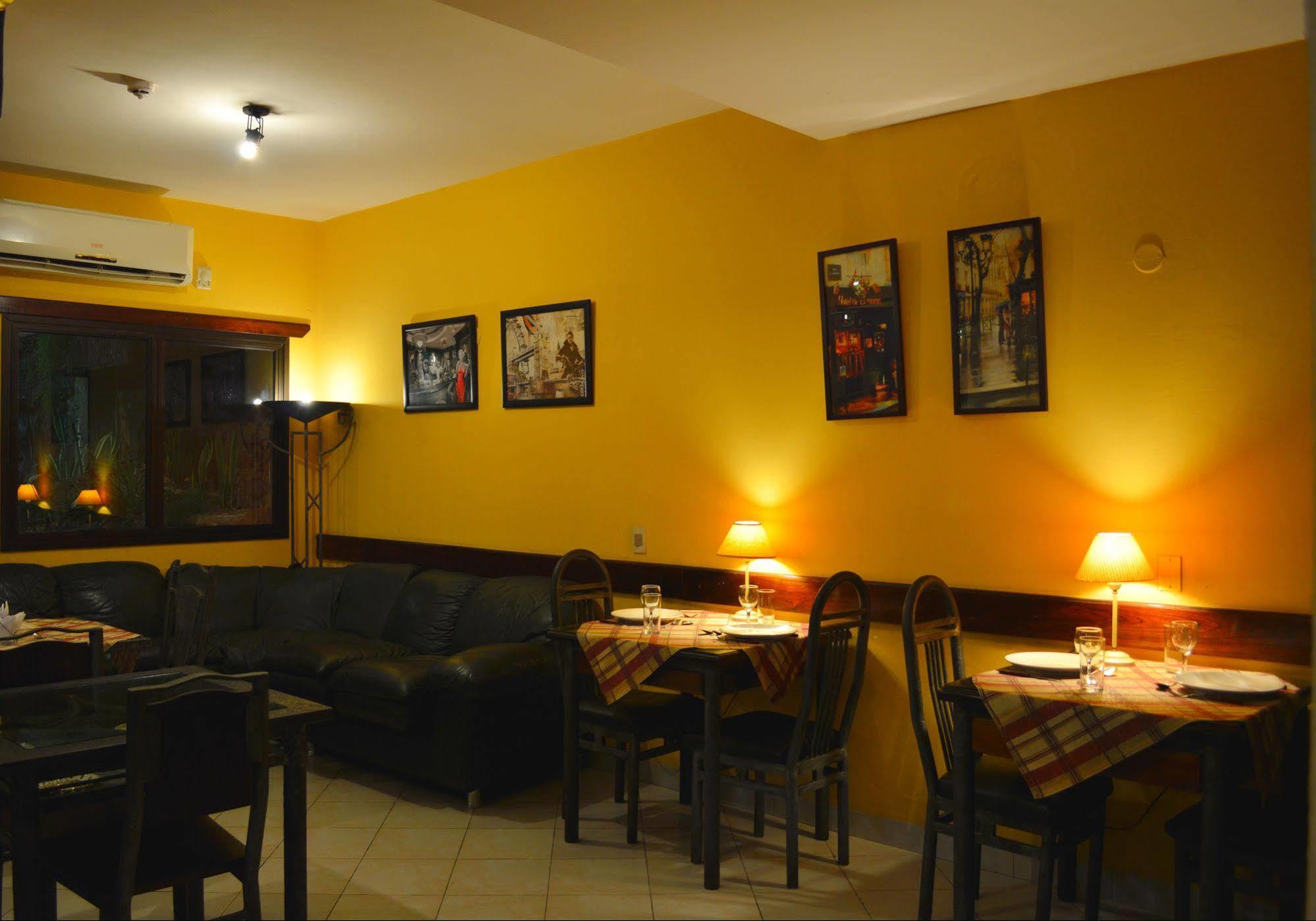 Aspen Hotel & Apart Asuncion Dış mekan fotoğraf